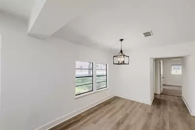 205 Morningside Drive, Friendswood, TX 77546 - Photo 11