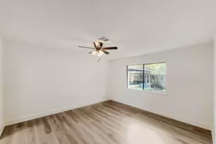 205 Morningside Dr, Friendswood, TX 77546 - Photo 5