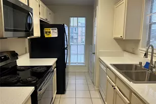 2121 Hepburn St, Houston, TX 77054 - Photo 9