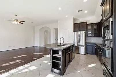 13902 Lost Creek Drive, Pearland, TX 77584 - Photo 5