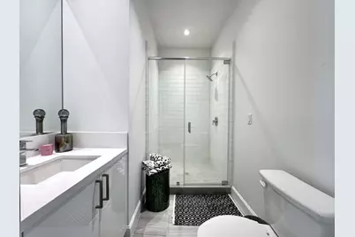 1211 Caroline Street #1106, Houston, TX 77002 - Photo 15