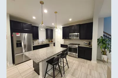 7035 Coneflower Creek Court, Katy, TX 77493 - Photo 9