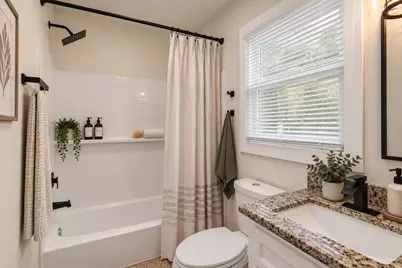 1127 W 4th Street, Freeport, TX 77541 - Photo 17