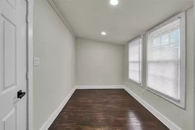 1127 W 4th Street, Freeport, TX 77541 - Photo 21