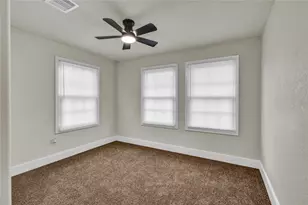 1127 W 4th St, Freeport, TX 77541 - Photo 13