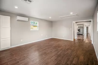 628 Foster Street, Tomball, TX 77375 - Photo 5