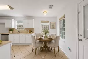 9742 Kingsville Park Dr, Houston, TX 77083 - Photo 5