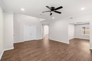 6023 Shady Manor Dr, Katy, TX 77449 - Photo 5