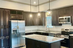 24323 E Terrace Dr, Porter Heights, TX 77365 - Photo 5