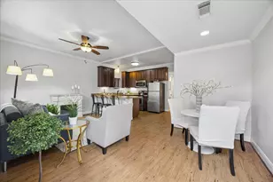 611 E 20th St, Houston, TX 77008 - Photo 3