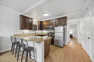 611 E 20th St, Houston, TX 77008 - Photo 7