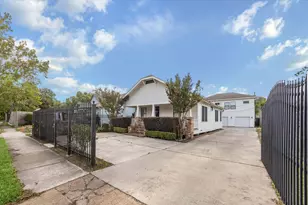 611 E 20th St, Houston, TX 77008 - Photo 3