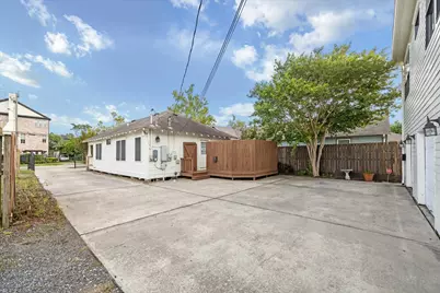 611 E 20th Street #B, Houston, TX 77008 - Photo 15