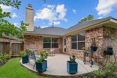 26898 Armor Oaks Drive, Kingwood, TX 77339 - Photo 25
