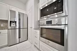 5806 Petty St, Houston, TX 77007 - Photo 7