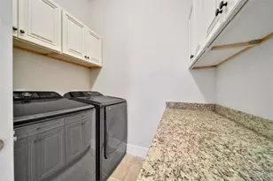 5806 Petty St, Houston, TX 77007 - Photo 27