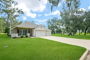 2205 Lake Forrest Dr, West Columbia, TX 77486 - Photo 1