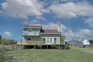 710 6th St, San Leon, TX 77539 - Photo 3