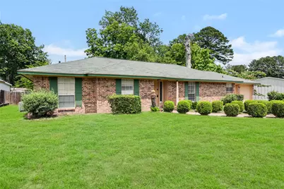 14256 Shadow Bay Drive, Willis, TX 77318 - Photo 25