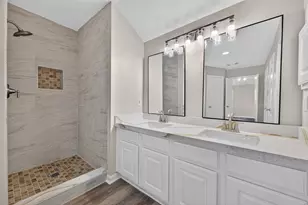 2314 Avery Park Dr, Sugar Land, TX 77498 - Photo 29