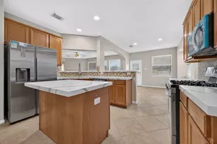 2314 Avery Park Dr, Sugar Land, TX 77498 - Photo 9