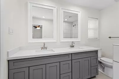 9723 Moorberry Lane, Houston, TX 77080 - Photo 33