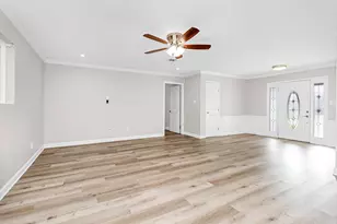 9723 Moorberry Ln, Houston, TX 77080 - Photo 9