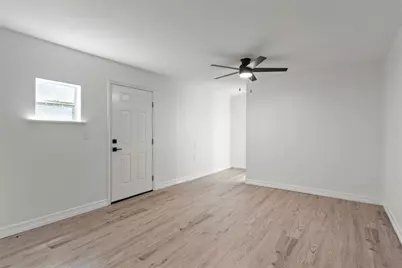 5425 Jeffrey Street, Dickinson, TX 77539 - Photo 39