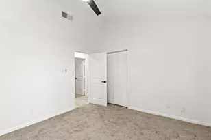 5425 Jeffrey St, Dickinson, TX 77539 - Photo 25