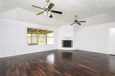 2703 Heritage Colony Drive, Webster, TX 77598 - Photo 11