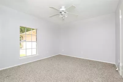 2703 Heritage Colony Drive, Webster, TX 77598 - Photo 29