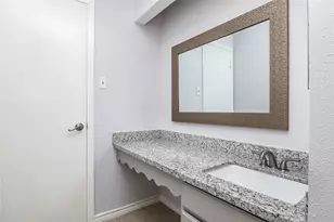 2703 Heritage Colony Dr, Webster, TX 77598 - Photo 27