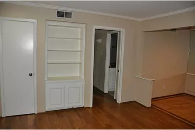 800 Post Oak Boulevard #18, Houston, TX 77056 - Photo 3