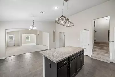 429 Lake Line Drive, Alvin, TX 77511 - Photo 9