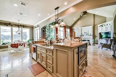 7603 Catalina Island Drive, Katy, TX 77494 - Photo 13