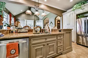 7603 Catalina Island Dr, Katy, TX 77494 - Photo 11