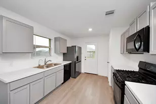 14606 Whitstone Gully Wy, Fresno, TX 77583 - Photo 15