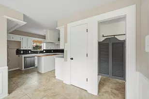 12447 Oak Park Dr, Houston, TX 77070 - Photo 11