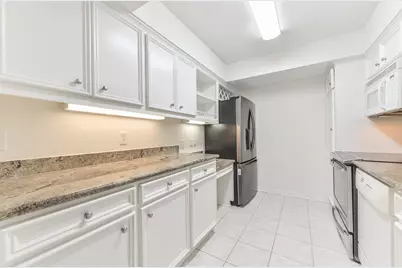 14341 Misty Meadow Ln, Houston, TX 77079 - Photo 15