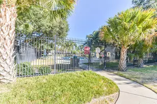14341 Misty Meadow Ln, Houston, TX 77079 - Photo 7