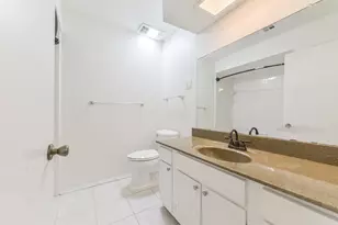 14341 Misty Meadow Ln, Houston, TX 77079 - Photo 31
