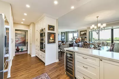 651 Bering Drive #601, Houston, TX 77057 - Photo 11