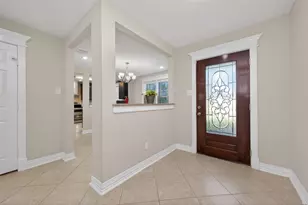 13703 Templar Ln, Sugar Land, TX 77498 - Photo 5