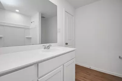1627 Windrose Bend, Angleton, TX 77515 - Photo 17