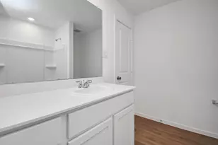 1627 Windrose Bnd, Angleton, TX 77515 - Photo 17