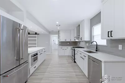 5951 Valkeith Drive, Houston, TX 77096 - Photo 7