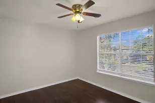 5017 Parkcrest Dr, La Porte, TX 77571 - Photo 21