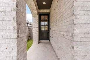 712 Washita Fls Ln, Conroe, TX 77304 - Photo 3