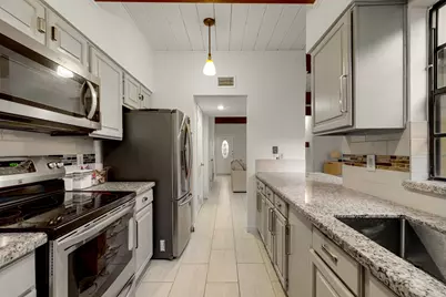 5304 Brownway Street #A3, Houston, TX 77056 - Photo 15