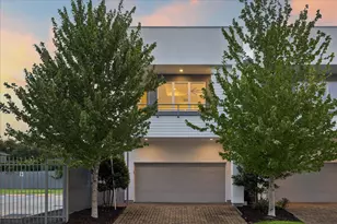 1317 W Clay St, Houston, TX 77019 - Photo 1